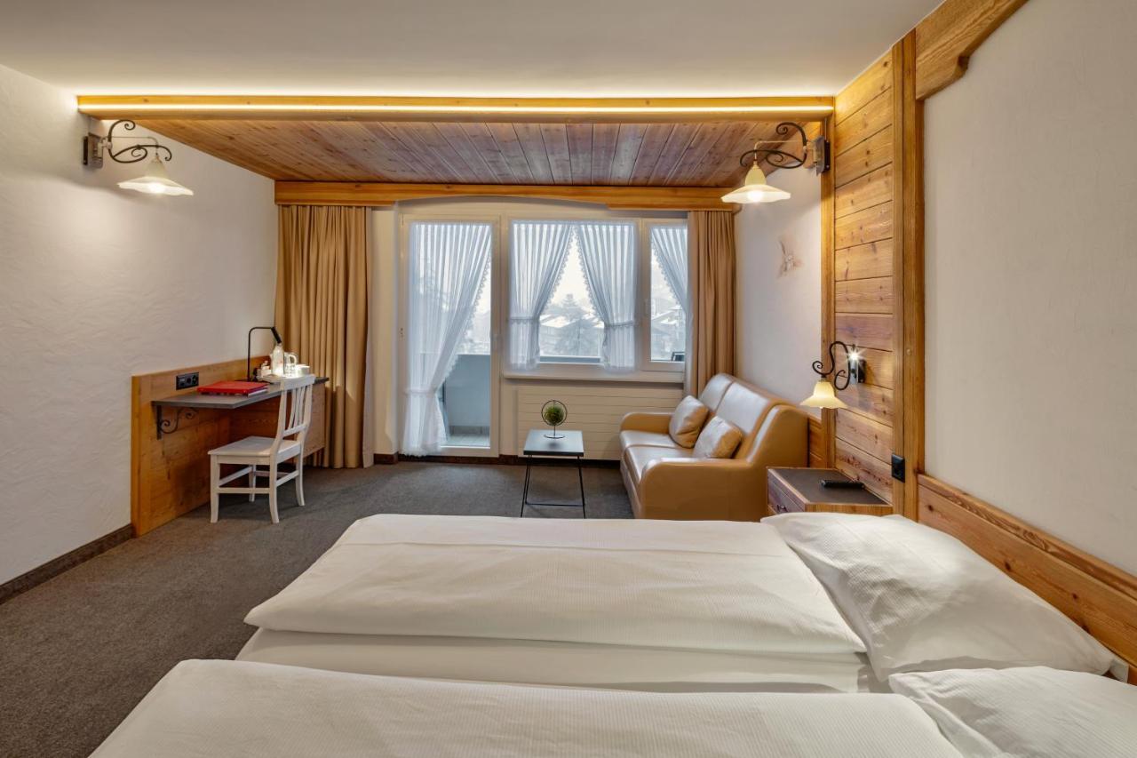 Hotel Antika Zermatt Exterior photo