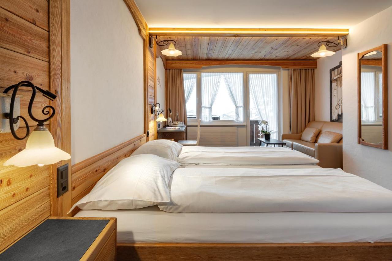 Hotel Antika Zermatt Exterior photo
