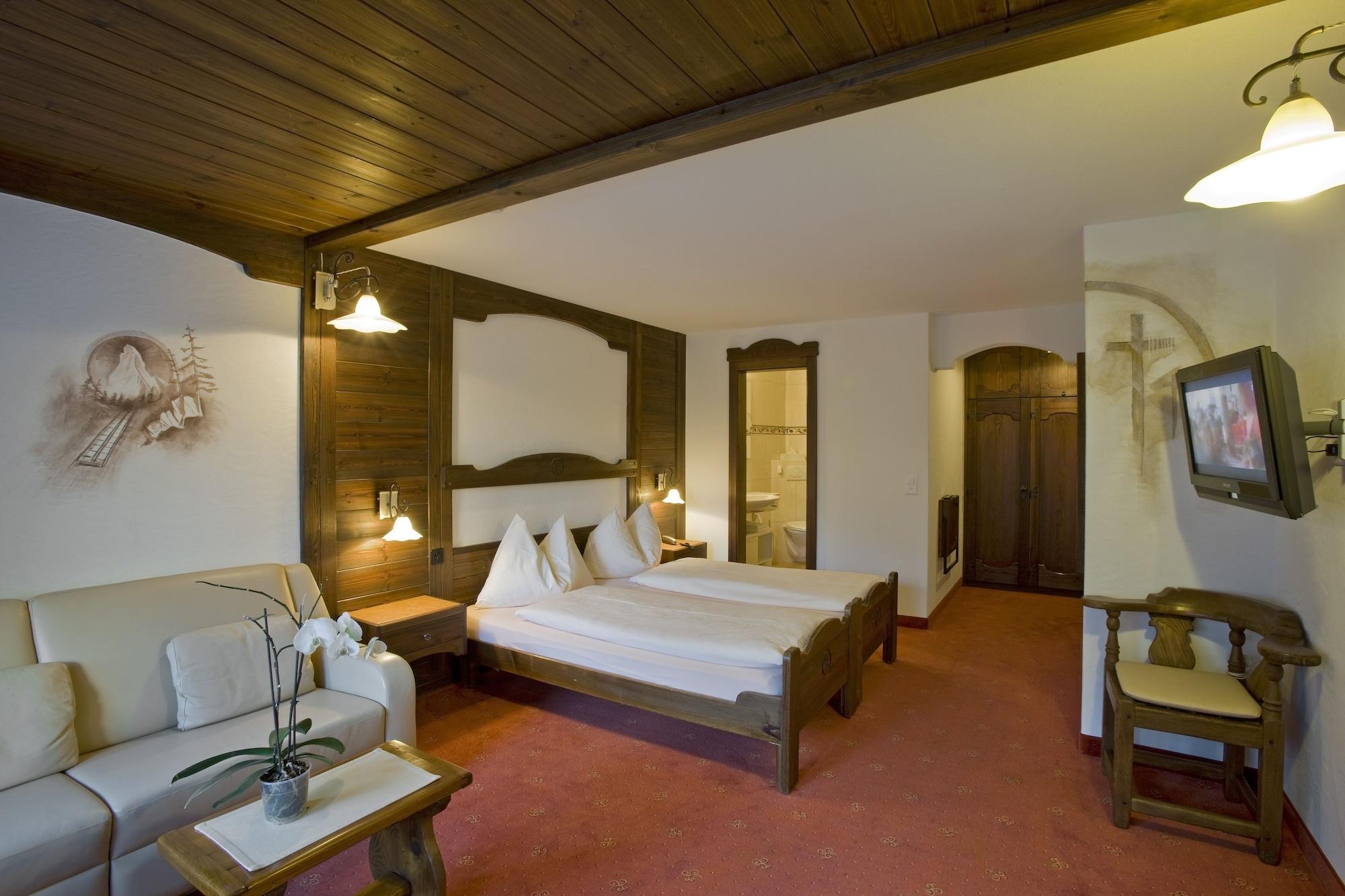 Hotel Antika Zermatt Exterior photo