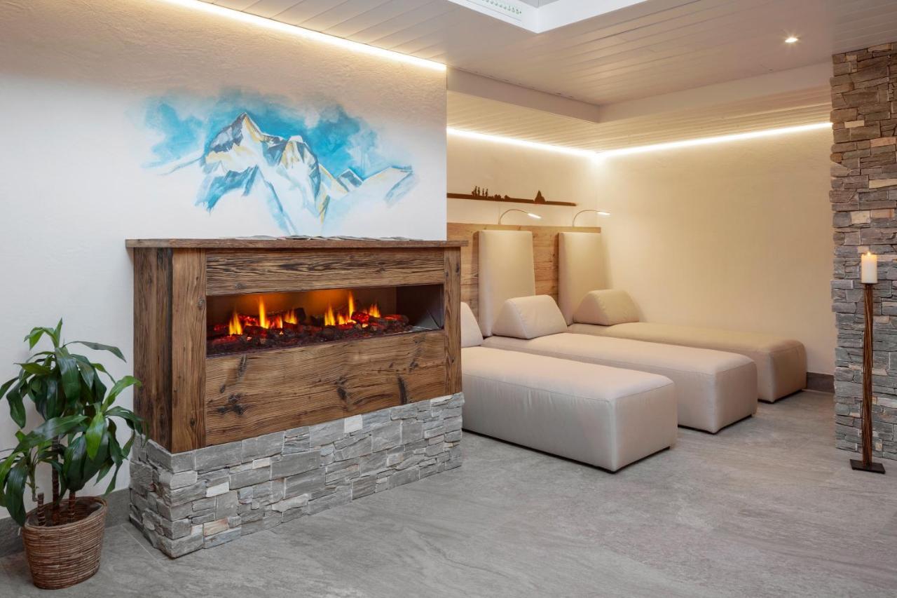 Hotel Antika Zermatt Exterior photo